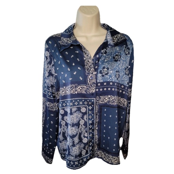 Cupcakes and Cashmere Tops - Cupcakes & Cashmere Woman's Blue Long Sleeve Button Up Shirt Small Paisley Print